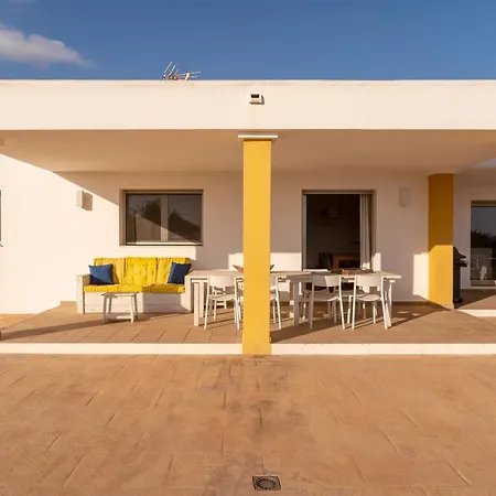 Con Piscina Ibiza Centro Villa