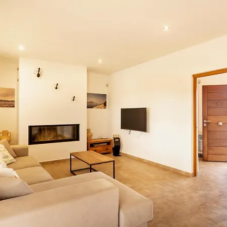 Con Piscina Ibiza Centro Сан-Хосе